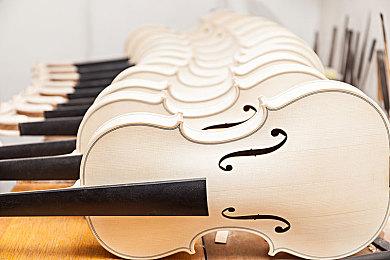 实为反派 《英雄不再3》新预告片展示“超级英雄”